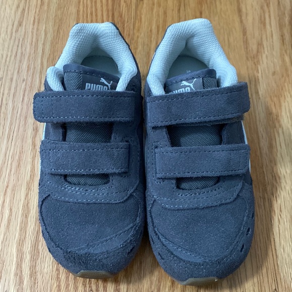 New Puma Velcro soft foam sneakers 9C - Picture 1 of 6